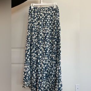 Flare floral pants with slit on sides